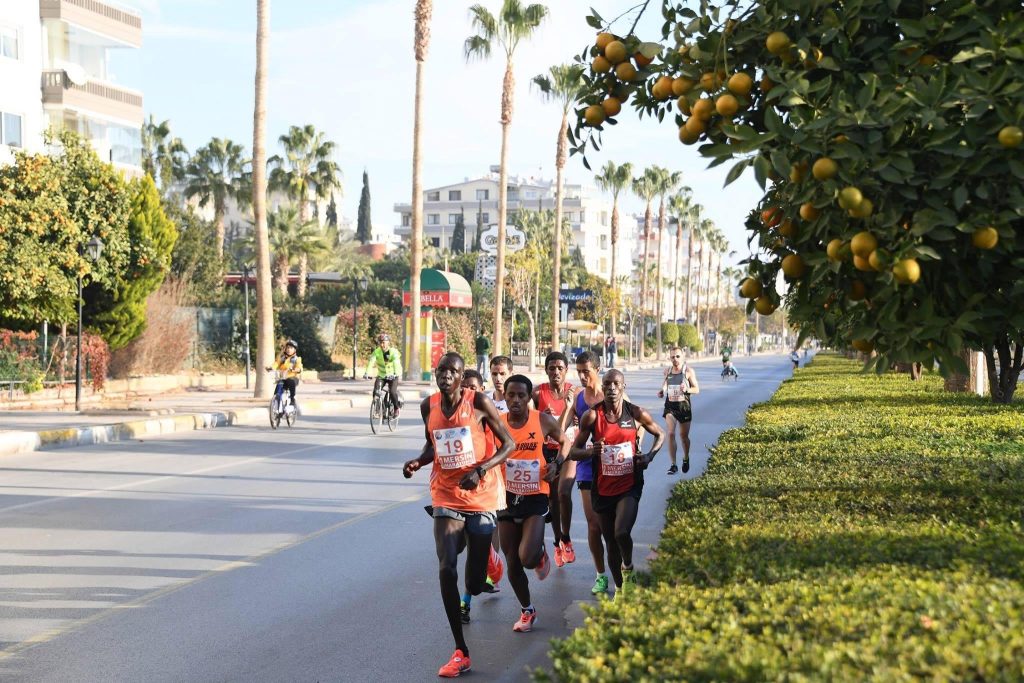 uluslararası mersin maratonu coşkuyla koşuldu