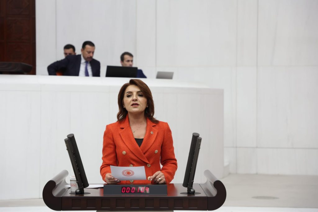 bu mali disiplin değil, belediyelere yönelik siyasi cezalandırmadır
