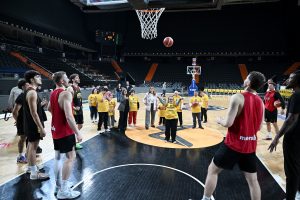 mersi̇n büyükşehi̇r, down sendromlu çocuklari msk i̇le buluşturdu (10)