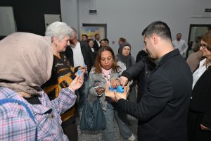 mersİn bÜyÜkŞehİr ve mersİnden kadin kooperatİfİ tekstİl atiklarini yenİden dÖnÜŞtÜrÜyor (6)