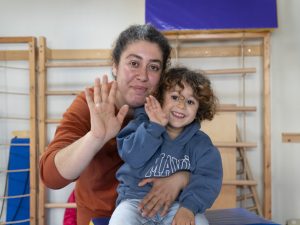 mersİn bÜyÜkŞehİrden dmd hastasi koray’a ergoterapİ desteĞİ (2)