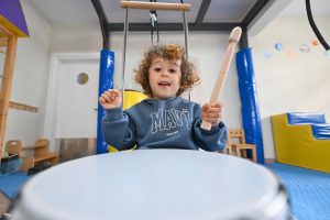 mersİn bÜyÜkŞehİrden dmd hastasi koray’a ergoterapİ desteĞİ (7)