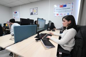 mersİn bÜyÜkŞehİr’den genÇlere yapay zeka ve verİ analİzİ eĞİtİmİ (4)