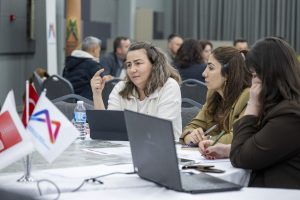 mersi̇n büyükşehi̇r’i̇n ev sahi̇pli̇ği̇nde ‘kiyi kentleri̇ çaliştayi’ düzenlendi̇ (6)