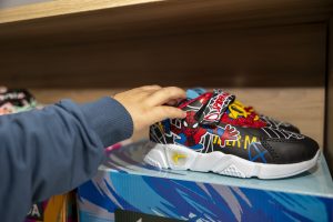 mersİn bÜyÜkŞehİr’İn kiyafet evİ’nden bu bayramda da Çocuklar mutlu ayrildi (2)