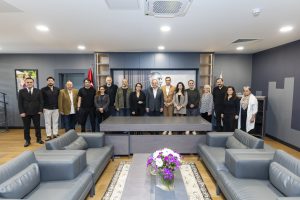 Şehİr tİyatrolari genel sanat yÖnetmenlerİnden baŞkan seÇer’e zİyaret (1)