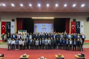 baŞkan seÇer, toroslar beledİyesİ’nİn 2. hİzmet yili deĞerlendİrme programi’na katildi (4)