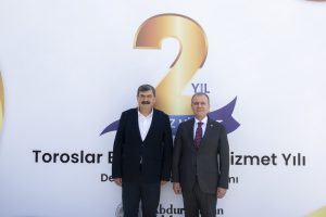 baŞkan seÇer, toroslar beledİyesİ’nİn 2. hİzmet yili deĞerlendİrme programi’na katildi (5)
