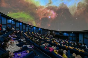 mercan bİlİm merkezİ’nde yer alan planetaryum İle Çocuklar evrenİ keŞfedİyor (2)
