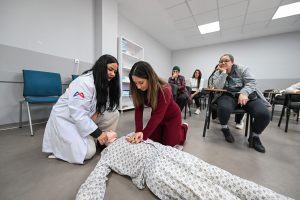 mersİn bÜyÜkŞehİr beledİyesİ’nİn Ücretsİz kurslari İstİhdamin yolunu aÇiyor (4)