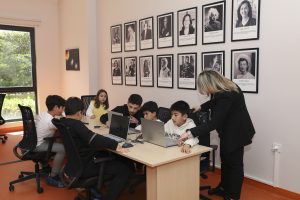 mersİn bÜyÜkŞehİr Çocuklara teknolojİyİ doĞru Şekİlde kullanmayi ÖĞretİyor (6)