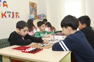 mersİn bÜyÜkŞehİr Çocuklara teknolojİyİ doĞru Şekİlde kullanmayi ÖĞretİyor (7)