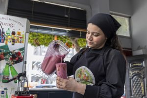 mersİn bÜyÜkŞehİr’İn mercek kurslari İle İŞletmelere yenİ bİr soluk gelİyor (6)