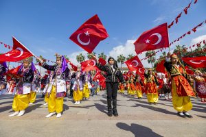seÇer “Çocuklarimiz, geleceĞİmİz ve umudumuzdur” (11)