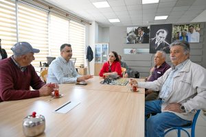 mersİn bÜyÜkŞehİr’İn emeklİ evlerİ aİle sicakliĞinin adresİ (4)